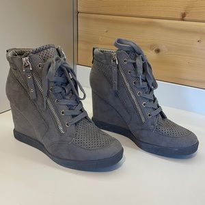 8.5 JustFab Giomara Grey Wedge Sneakers